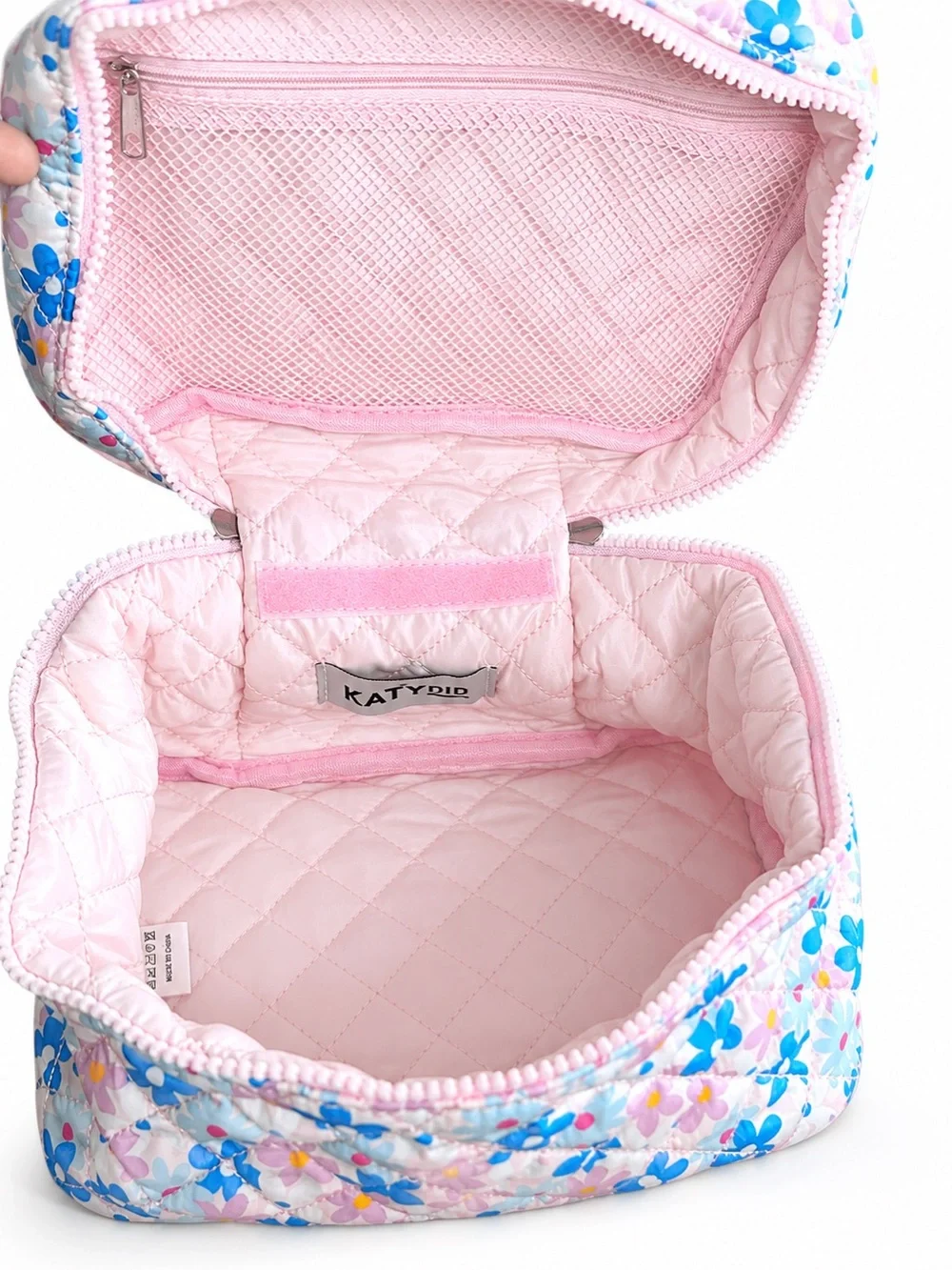 KATYDID Dainty Florals Pink Quilted Makeup Travel Bag NWT